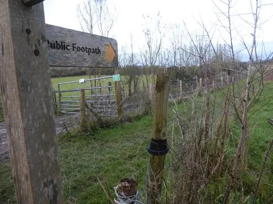 5. Right turn to footpath off Green Lane